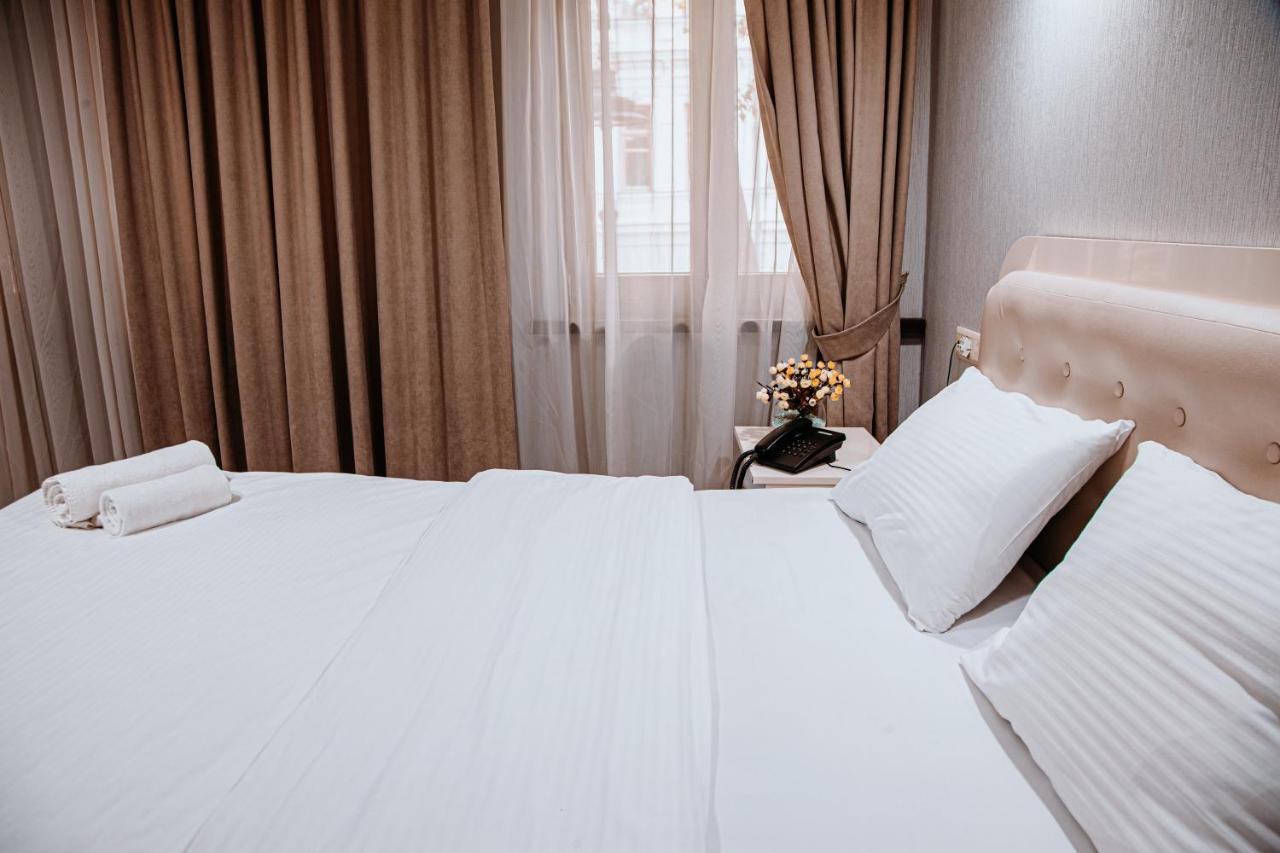 Sama Grand Hotel Tbilisi Eksteriør billede