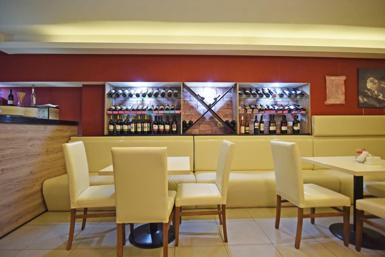 Sama Grand Hotel Tbilisi Eksteriør billede