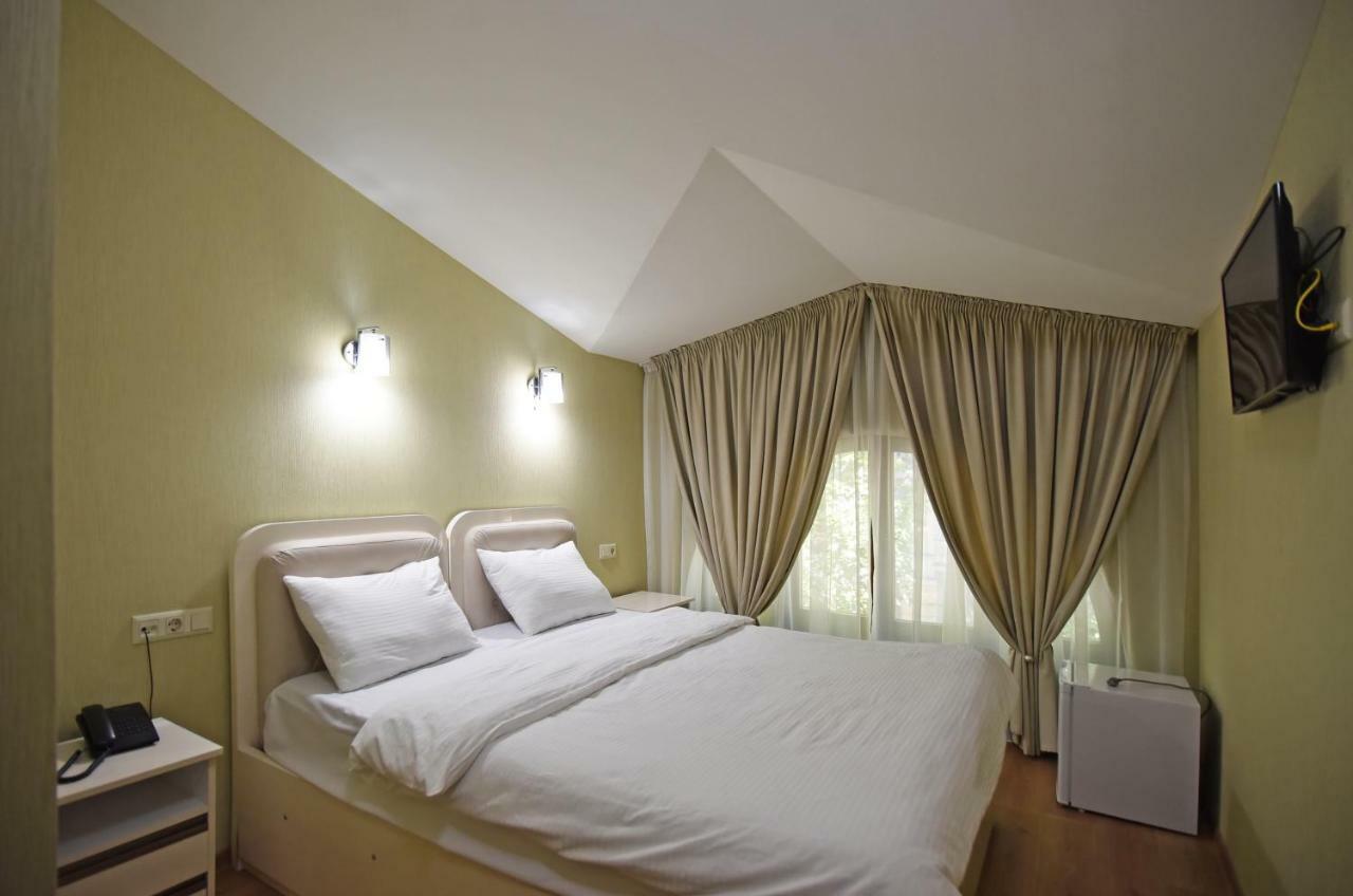 Sama Grand Hotel Tbilisi Eksteriør billede